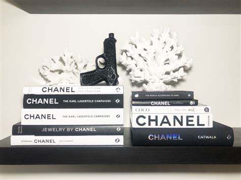 chanel boek bestellen|Chanel .